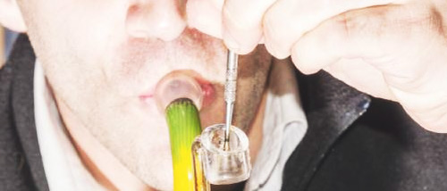 How To Smoke Dabs with a Dab Rig or Vape Pen?